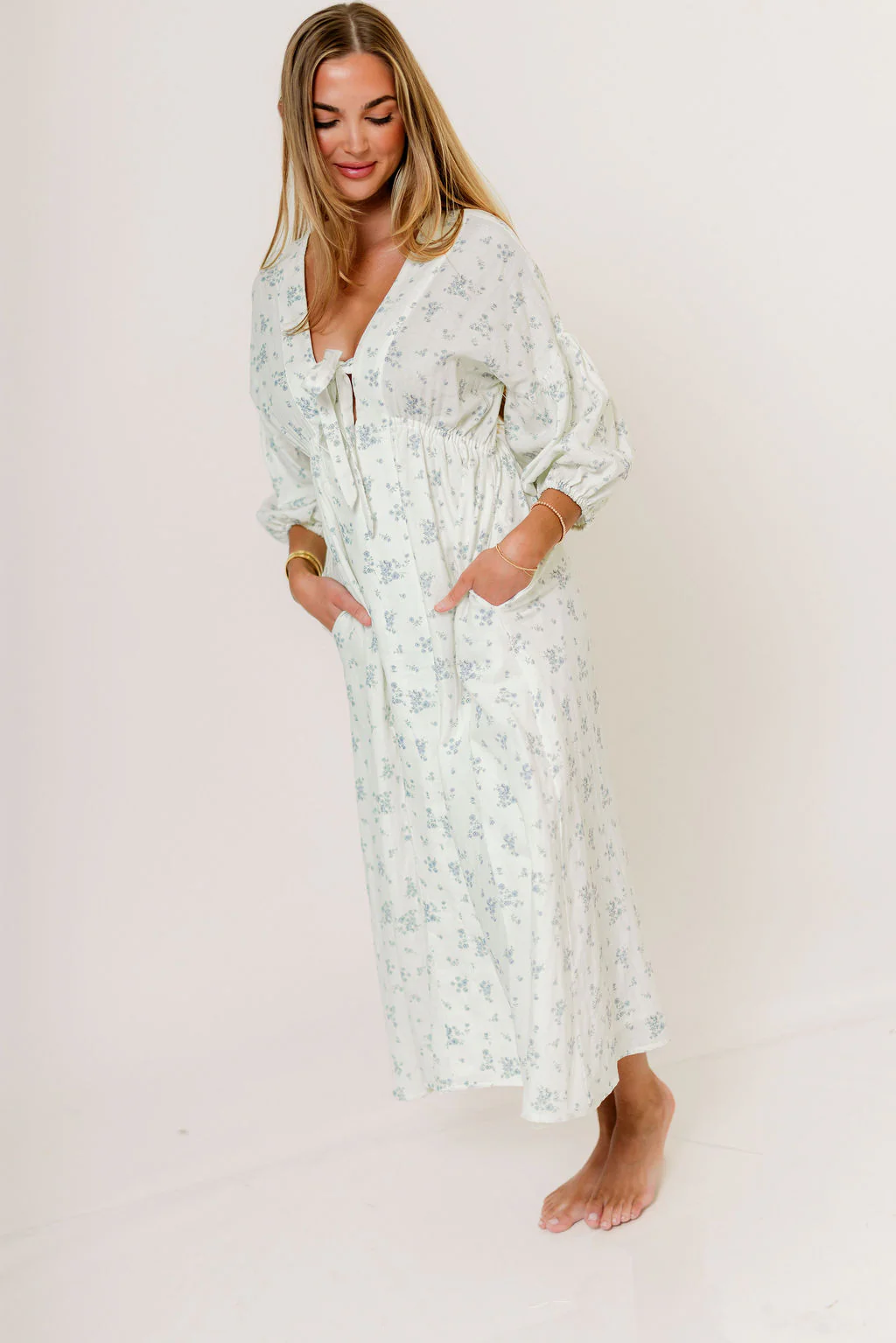 Hunter 100% Cotton Midi Dress in Off White/Blue - Bump Friendly & Inclusive Sizing - Image 6