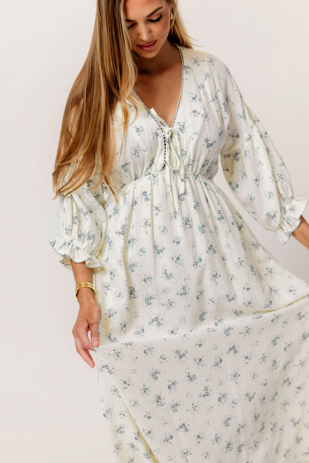 Hunter 100% Cotton Midi Dress with Eyelet Trimming in Blue Floral - Bump Friendly - Image 12