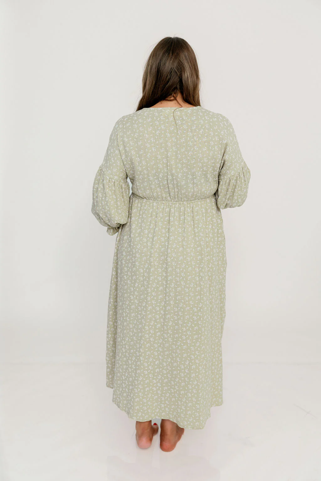 Hunter 100% Cotton Midi Dress in Green Haze Foliage - Bump Friendly - Image 14
