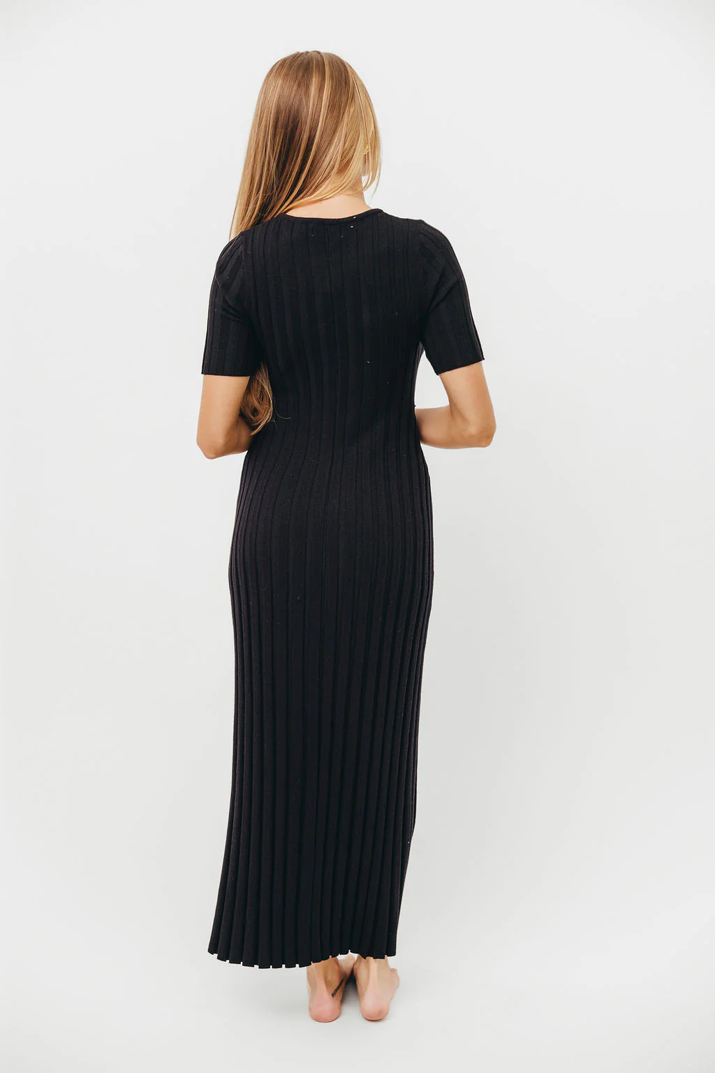 Oakley Ribbed Maxi Dress in Black - Bump Friendly *Final-Sale* *Final Sale* - Image 5