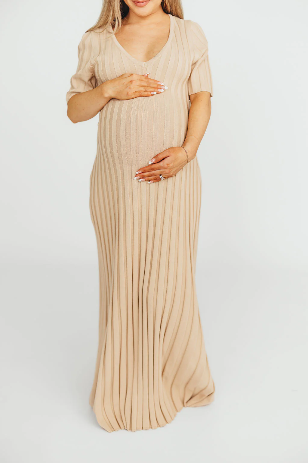 Oakley Ribbed Maxi Dress in Taupe - Bump Friendly *Final-Sale* *Final Sale* - Image 12