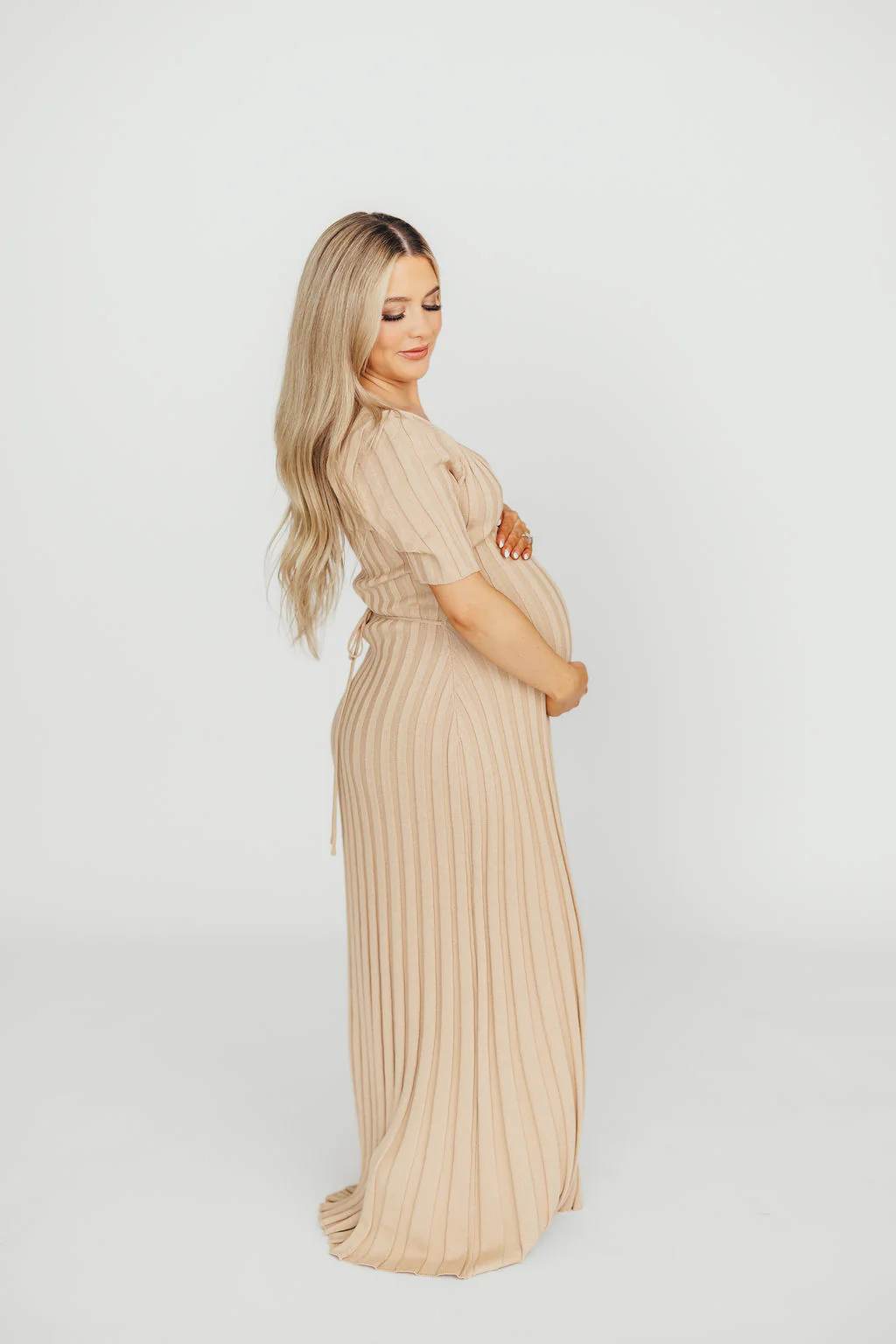 Oakley Ribbed Maxi Dress in Taupe - Bump Friendly *Final-Sale* *Final Sale* - Image 4