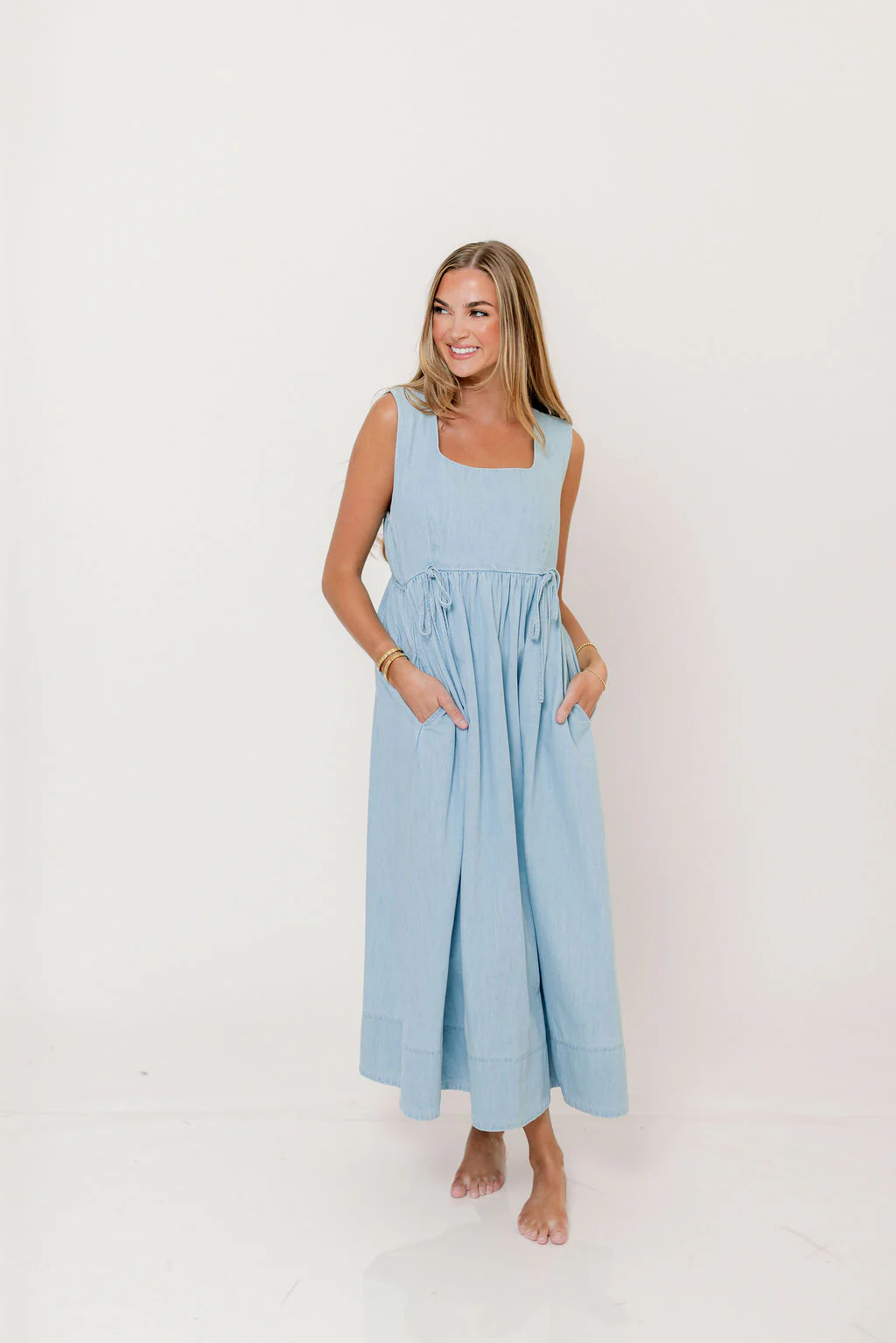 Jaylan 100% Cotton Chambray Maxi Dress in Light Blue