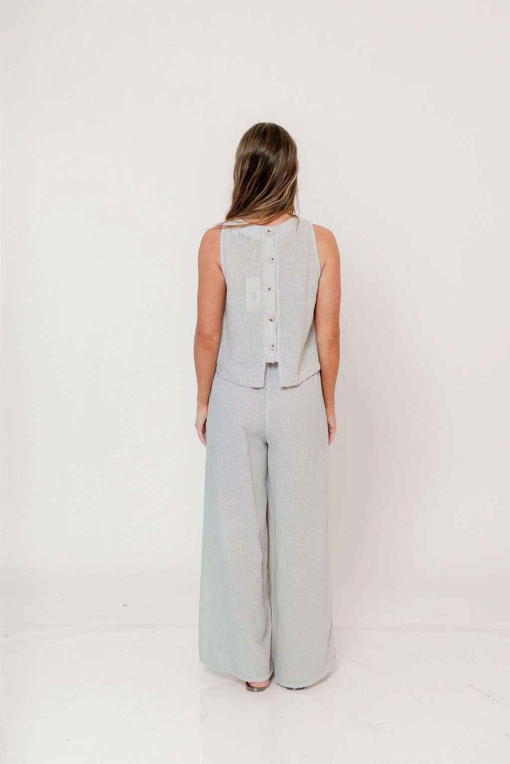 Kaylin Set in Taupe - Image 5