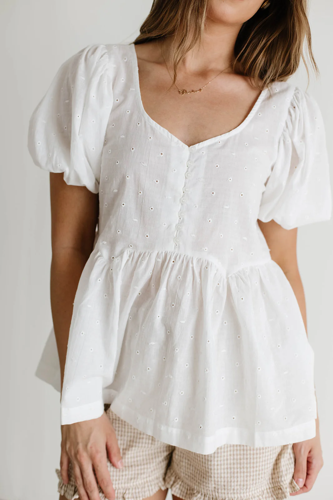 Aven 100% Cotton Eyelet Blouse in Ivory - Image 4