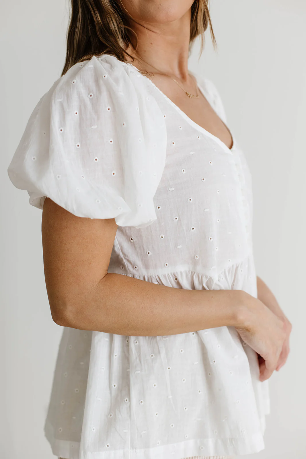 Aven 100% Cotton Eyelet Blouse in Ivory - Image 5