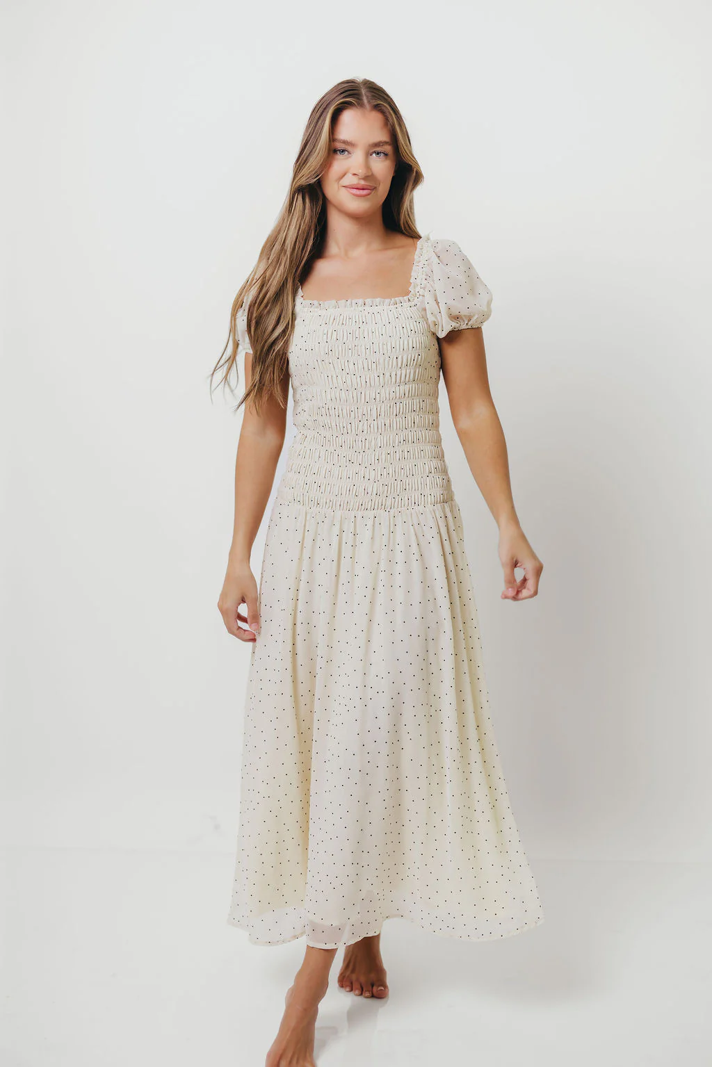 June Bell Maxi Dress in Cream - Image 3