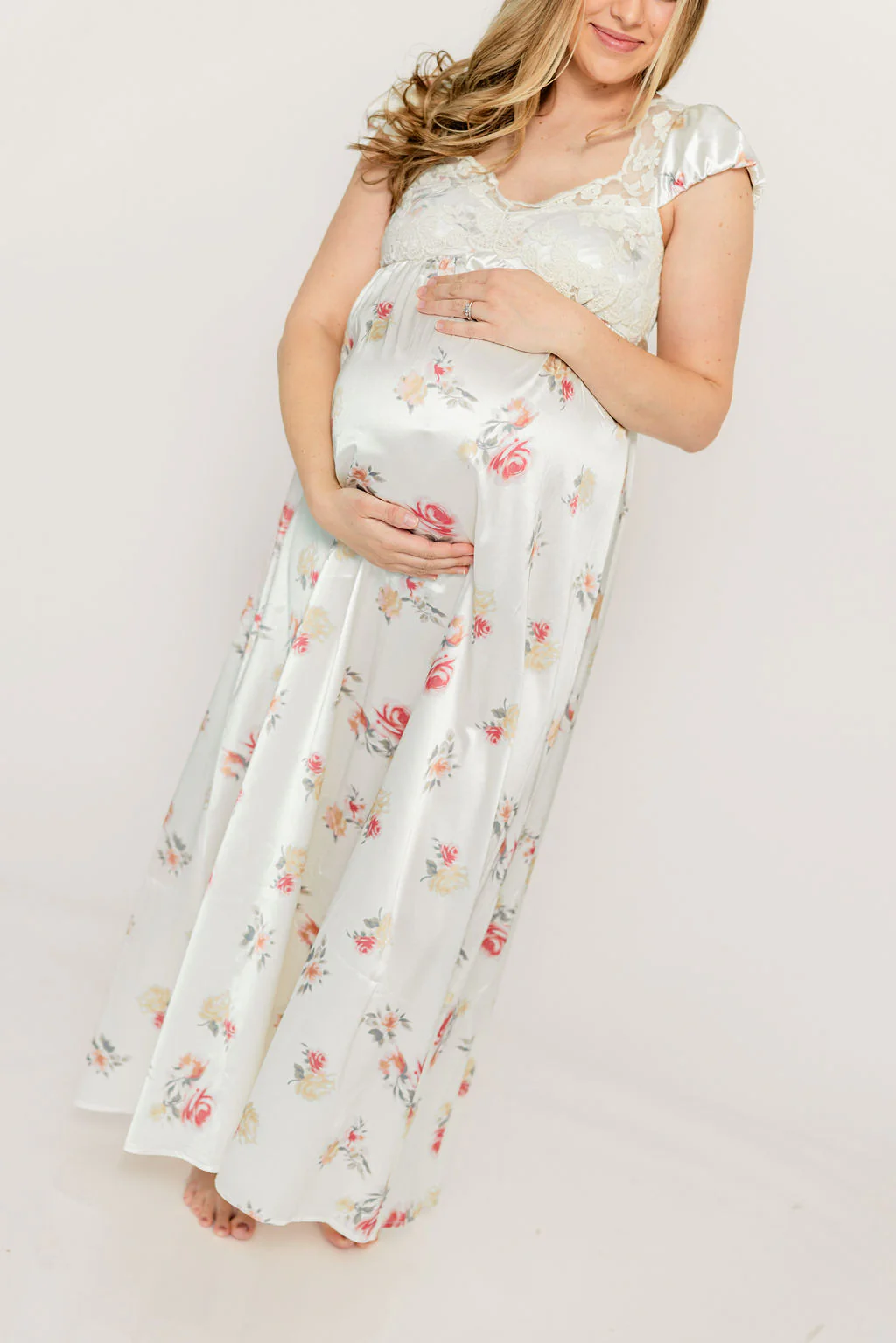 Ryan Lace Bodice Cutout Maxi Dress in Cream Floral - Bump Friendly - Image 16