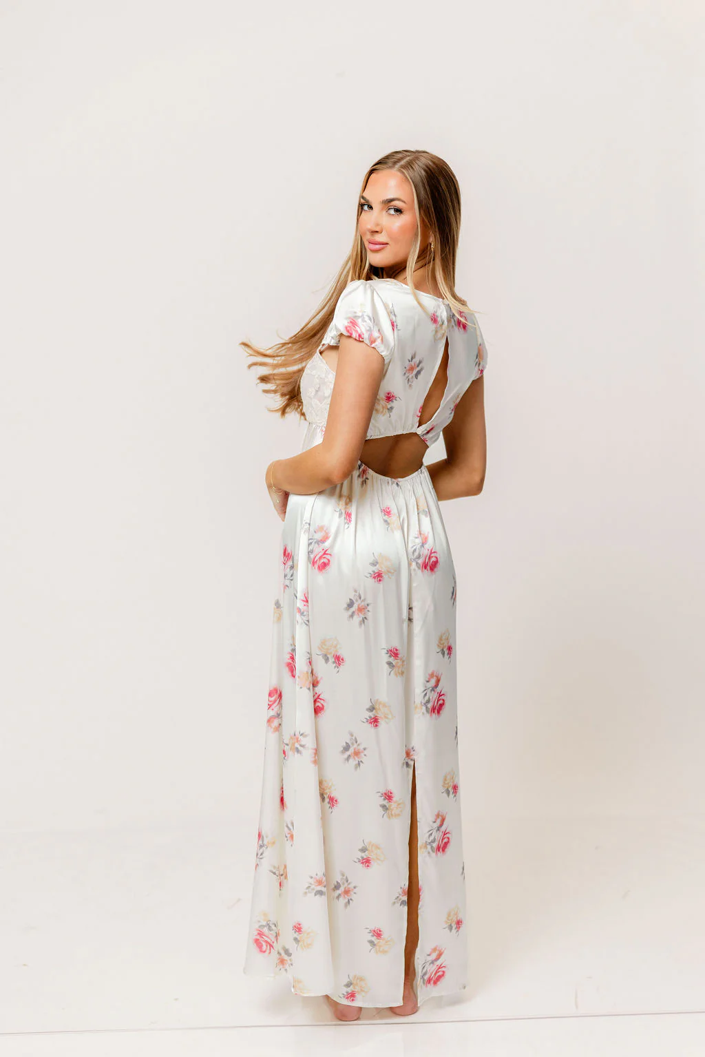 Ryan Lace Bodice Cutout Maxi Dress in Cream Floral - Bump Friendly - Image 4
