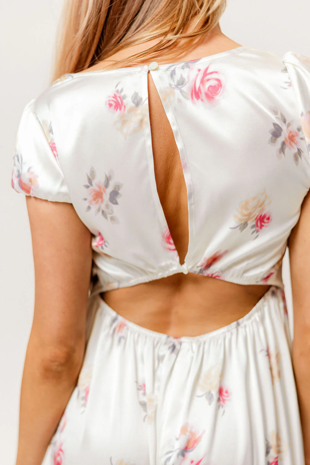 Ryan Lace Bodice Cutout Maxi Dress in Cream Floral - Bump Friendly - Image 7