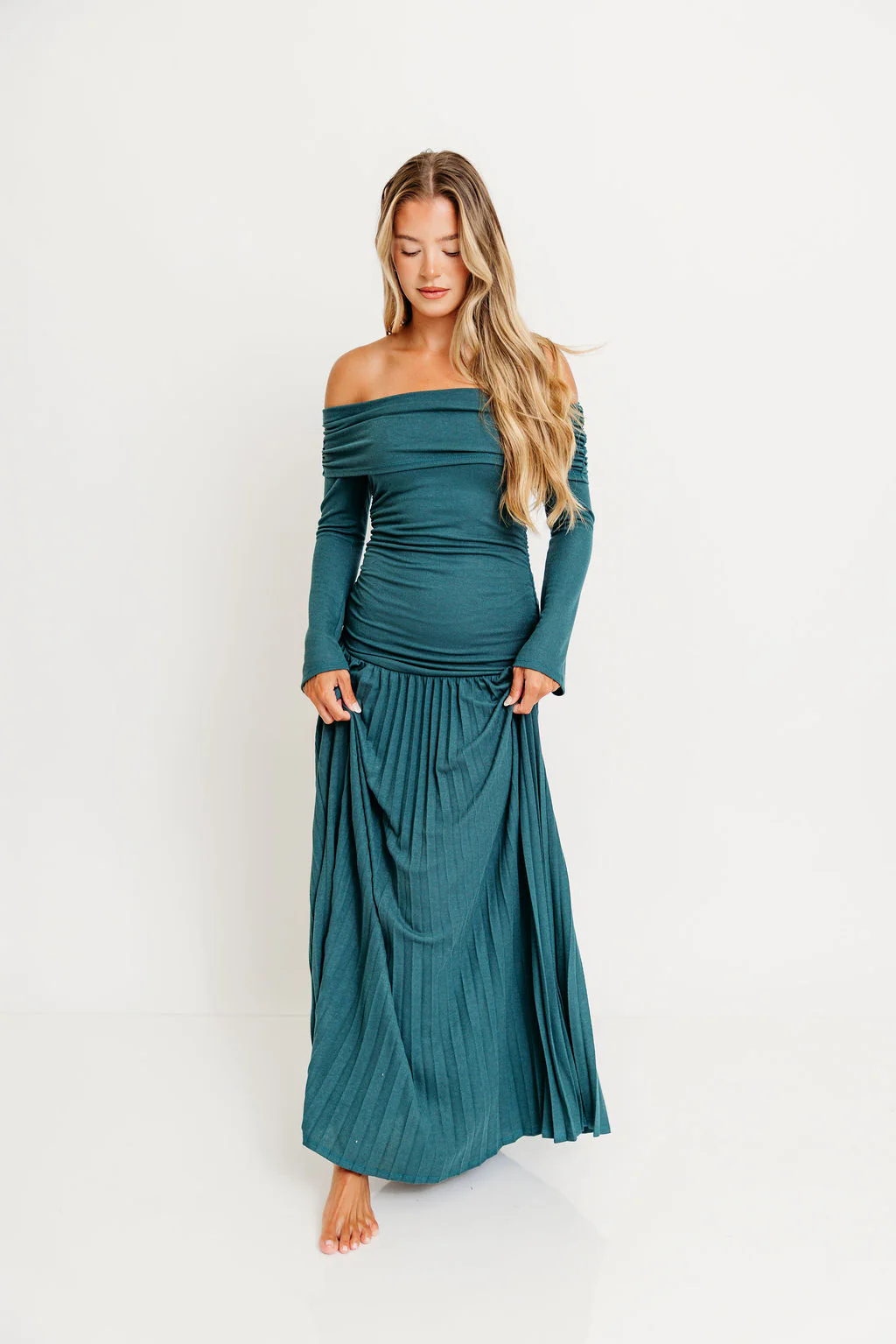 Lennox Long Sleeve Maxi Dress in Green- Bump Friendly *Final Sale* - Image 11