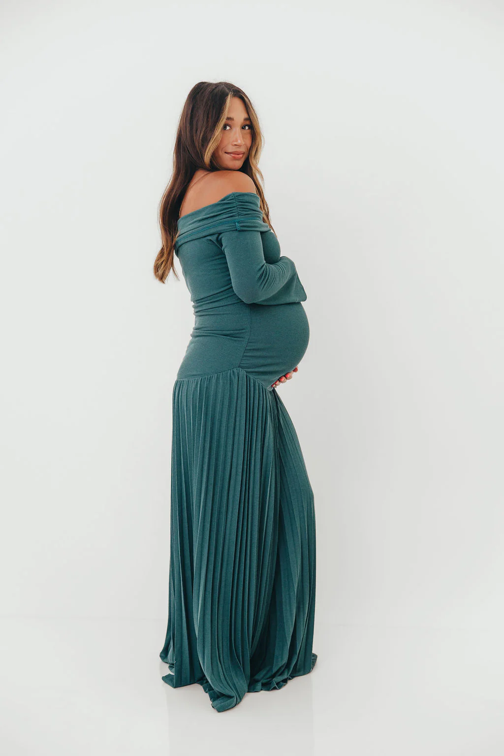 Lennox Long Sleeve Maxi Dress in Green- Bump Friendly *Final Sale* - Image 15