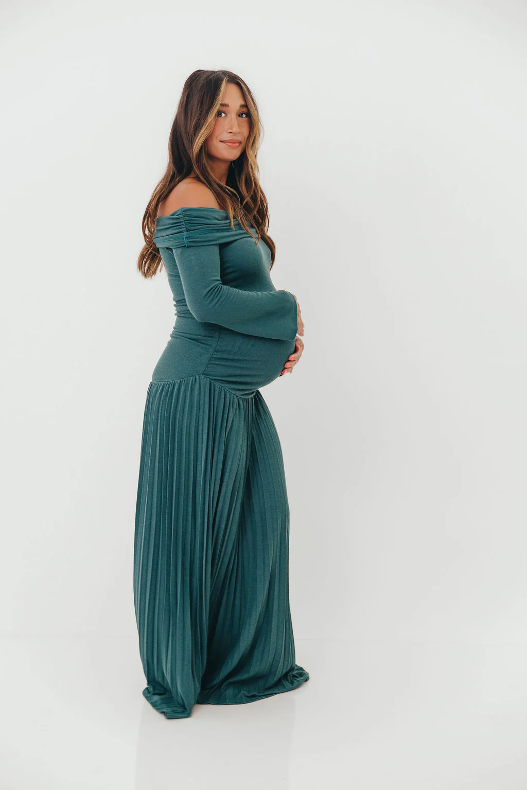 Lennox Long Sleeve Maxi Dress in Green- Bump Friendly *Final Sale* - Image 3