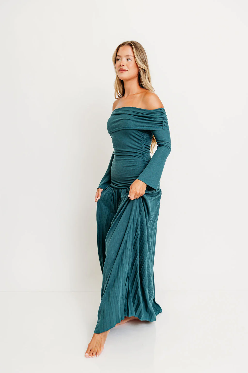 Lennox Long Sleeve Maxi Dress in Green- Bump Friendly *Final Sale* - Image 6