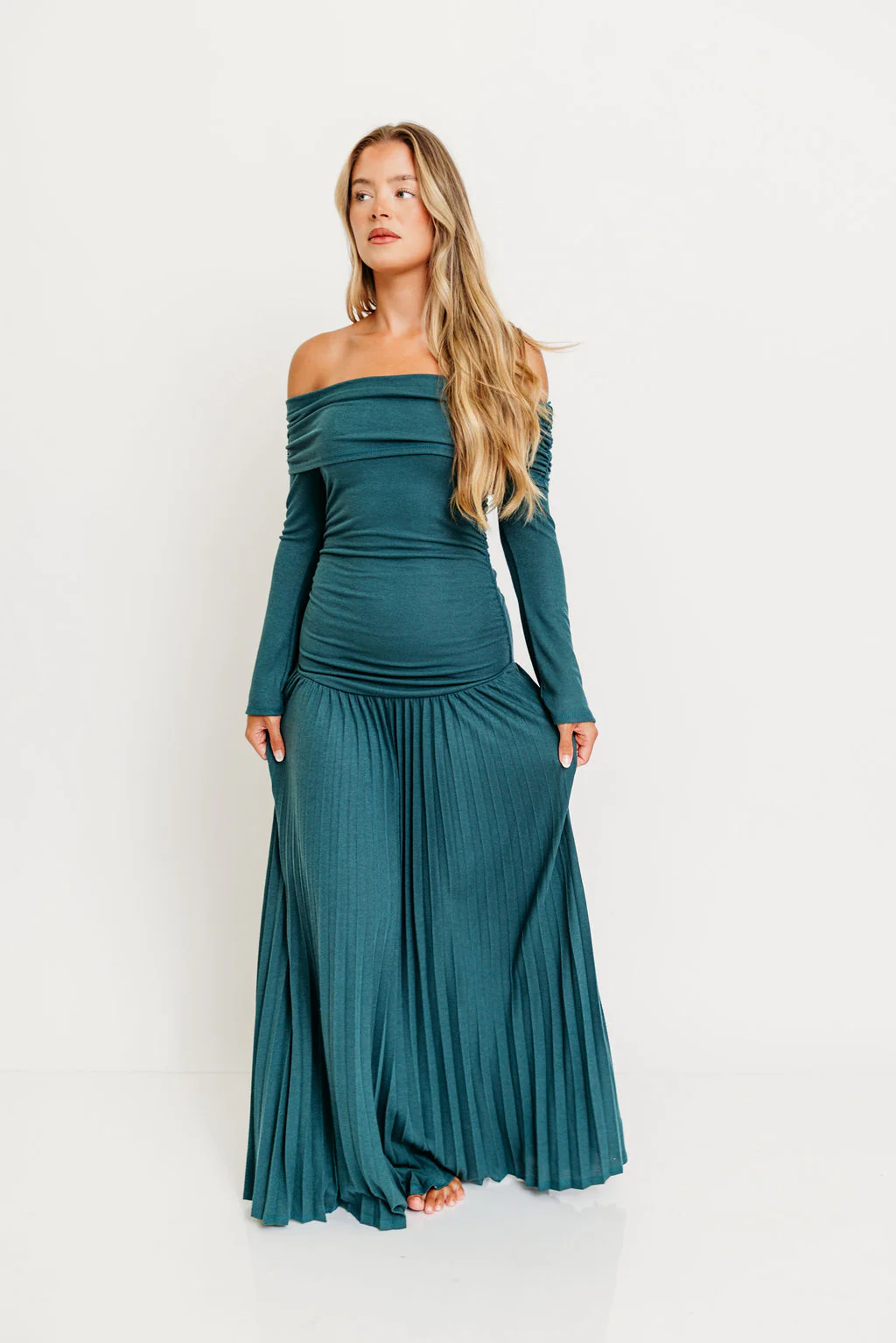 Lennox Long Sleeve Maxi Dress in Green- Bump Friendly *Final Sale* - Image 8