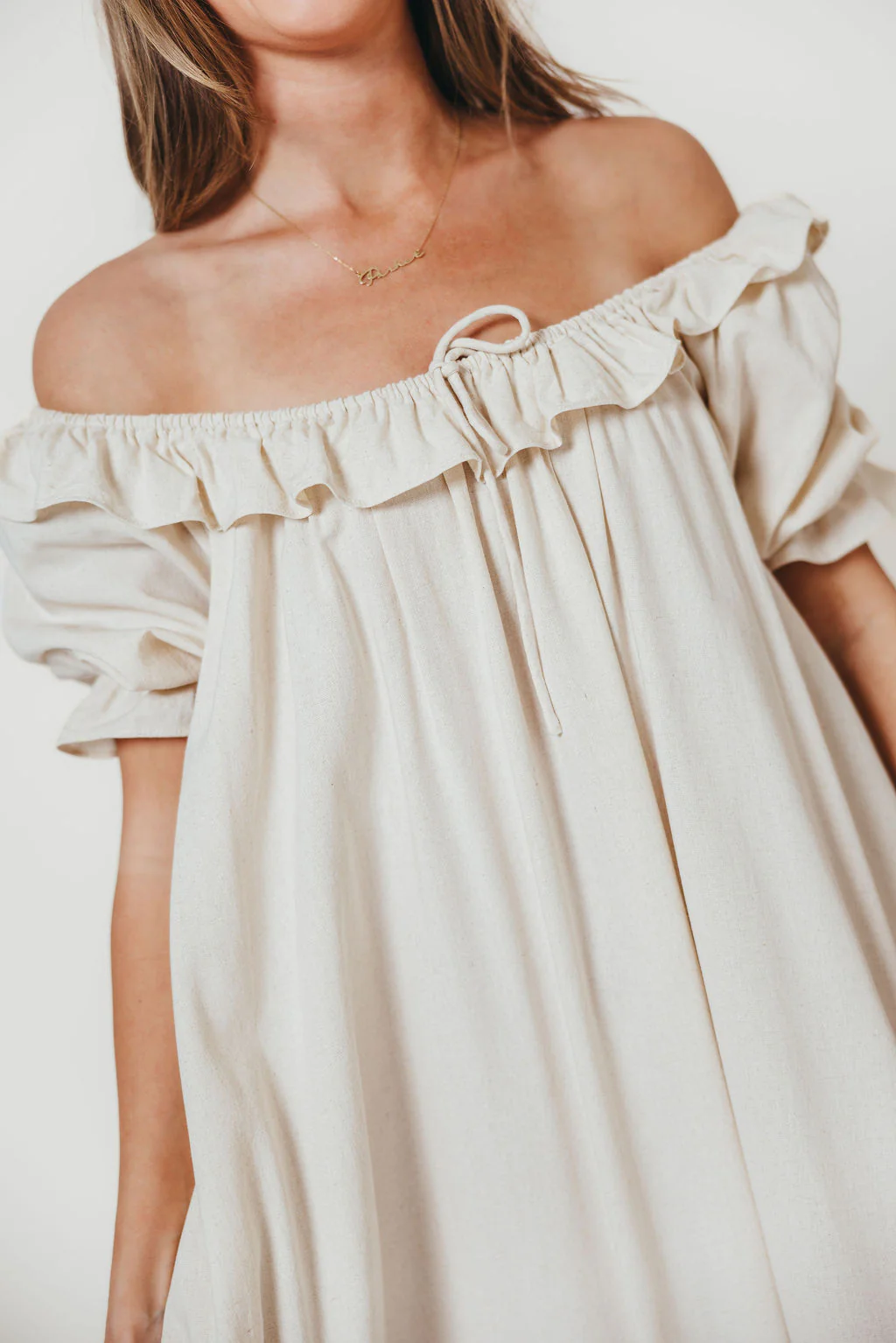 Audrey Maxi Dress in Linen Blend - Image 3