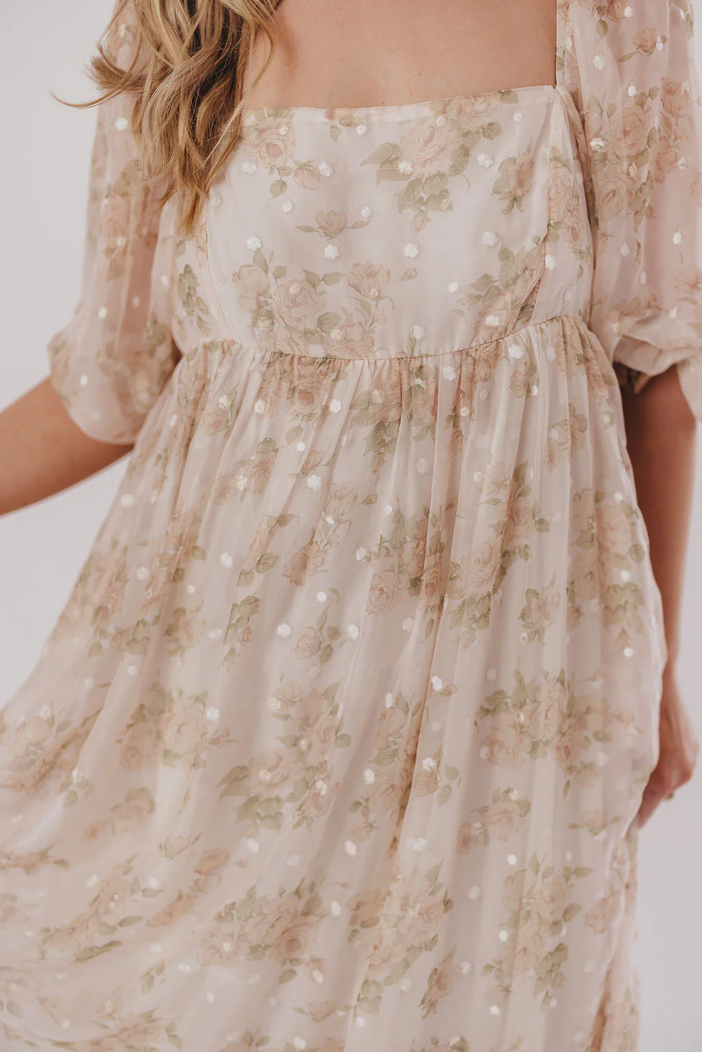 Mona Maxi Dress with Smocking in Cream Floral - Bump Friendly & Inclusive Sizing (S-3XL) - Image 33