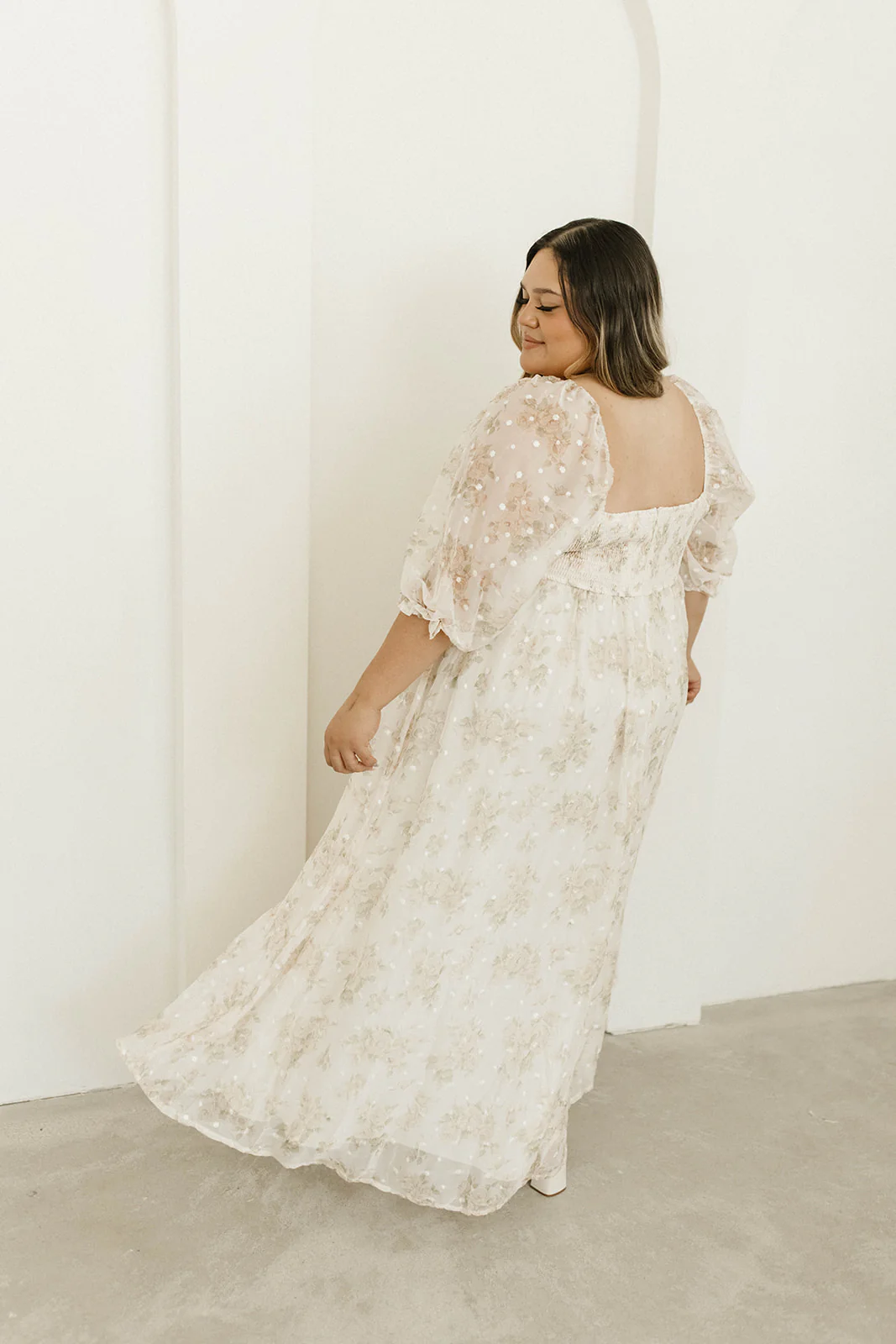 Mona Maxi Dress with Smocking in Cream Floral - Bump Friendly & Inclusive Sizing (S-3XL) - Image 46
