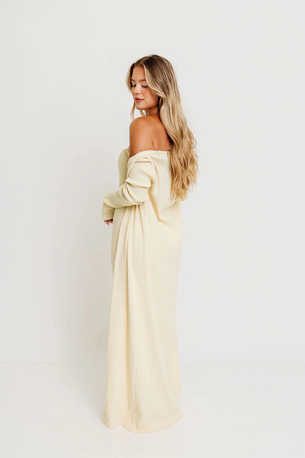 Lina Two Piece Dress Set in Butter Yellow - Bump Friendly *5/30 PRE-ORDER* - Image 9
