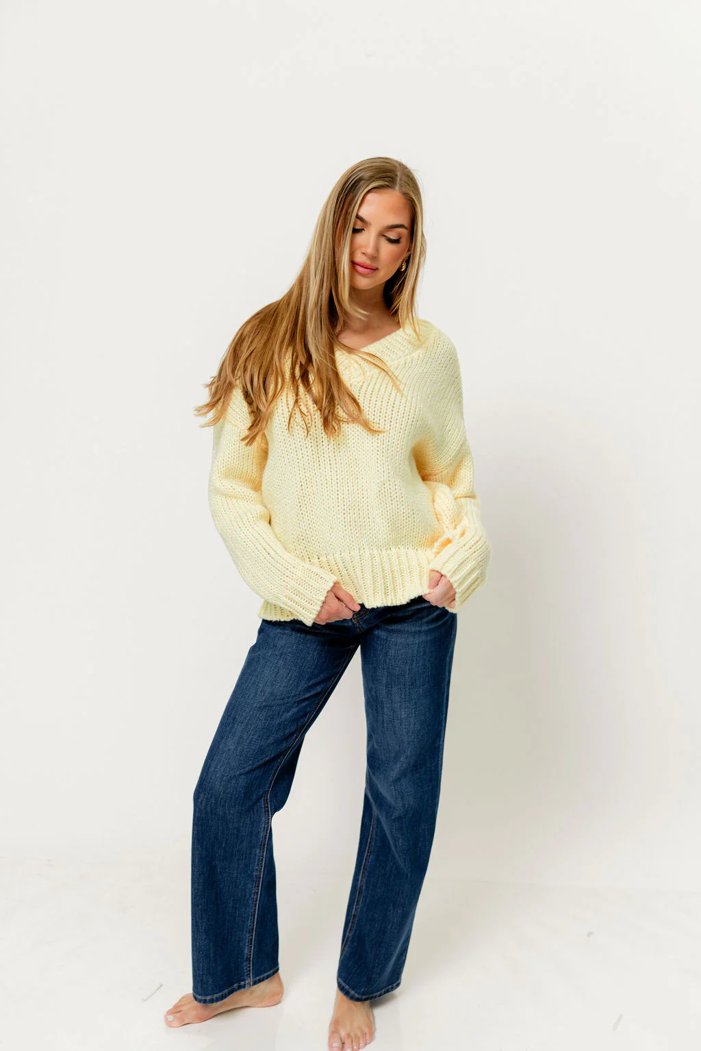 Lindsey Balloon Sleeve V-Neck Sweater in Butter - Image 4