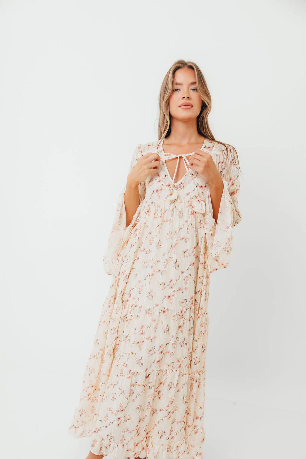 Lisa Woven Floral V-Neck Maxi Dress with Detachable Liner in Cream Multi - Bump Friendly - Image 17