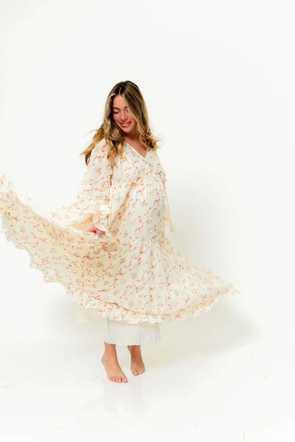 Lisa Woven Floral V-Neck Maxi Dress with Detachable Liner in Cream Multi - Bump Friendly - Image 30