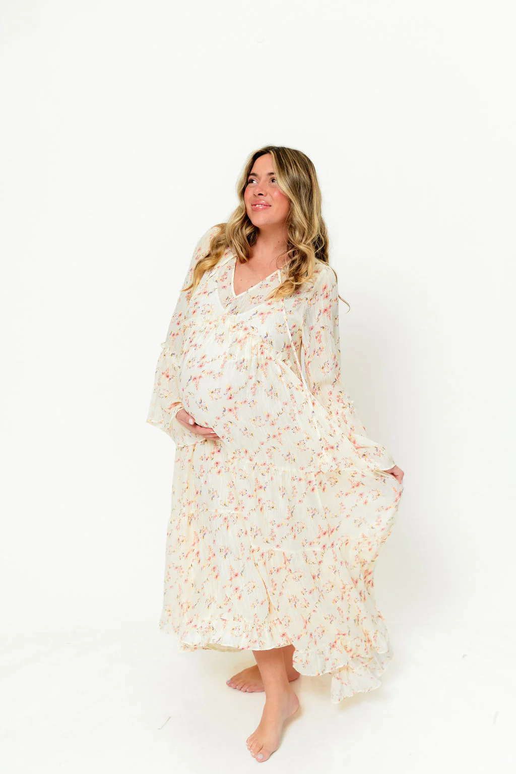 Lisa Woven Floral V-Neck Maxi Dress with Detachable Liner in Cream Multi - Bump Friendly - Image 32