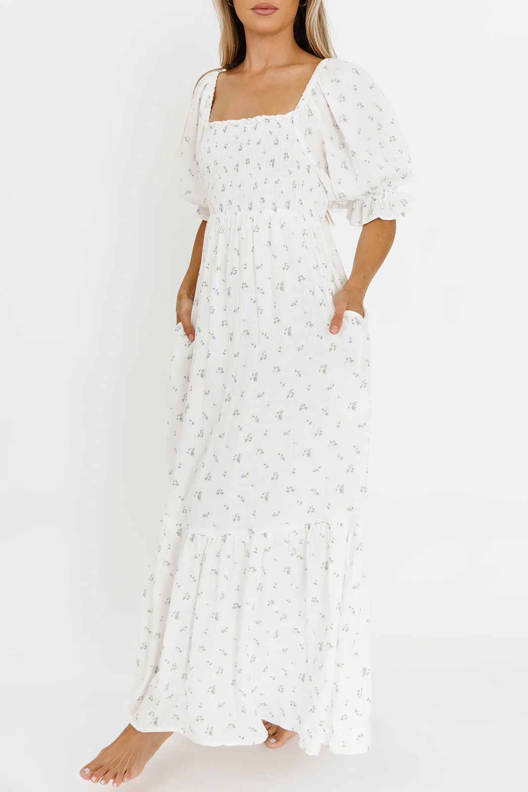 Livvy 100% Cotton Maxi Dress in Off-White / Blue Floral - Bump Friendly & Inclusive Sizing - Image 20