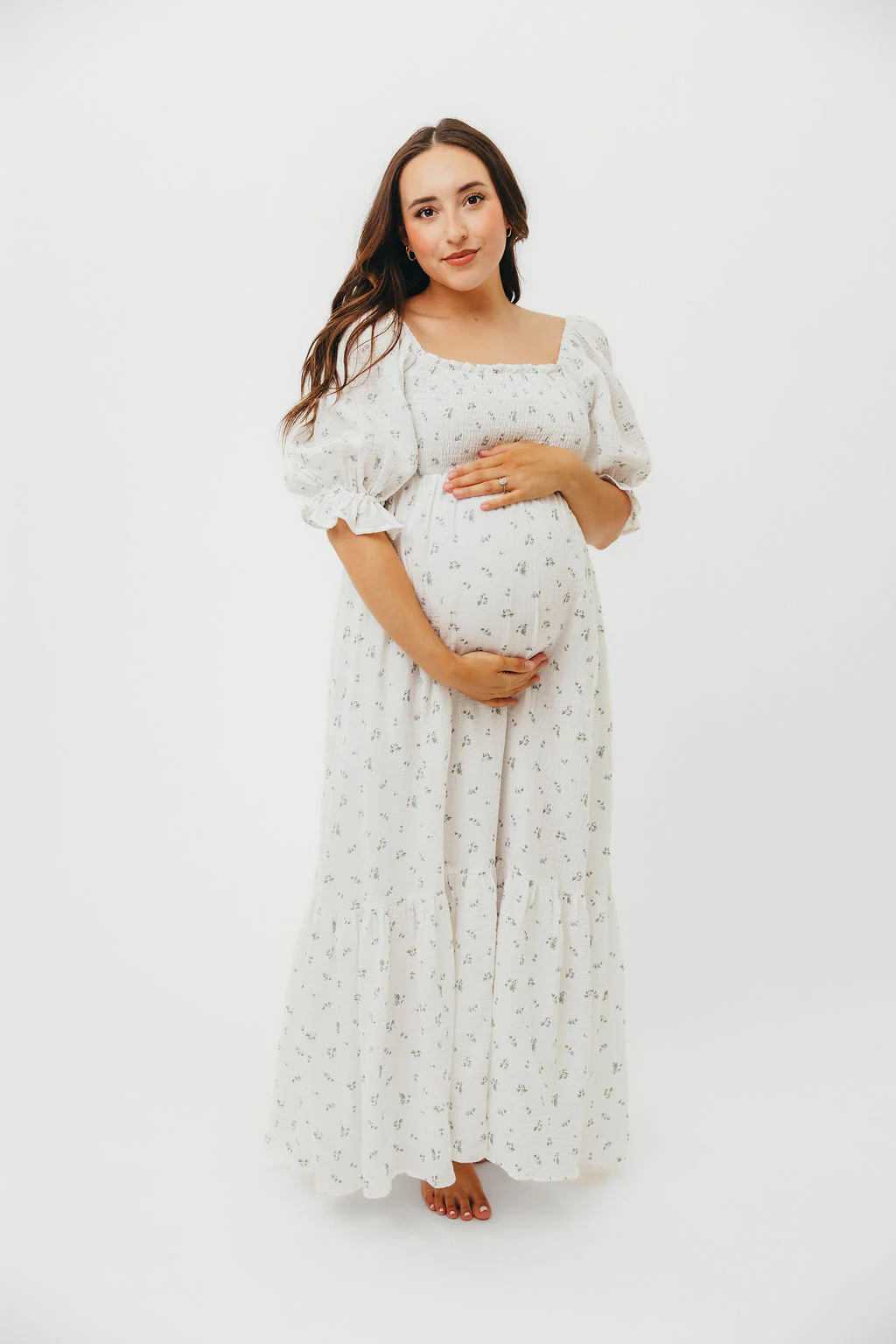 Livvy 100% Cotton Maxi Dress in Off-White / Blue Floral - Bump Friendly & Inclusive Sizing - Image 5