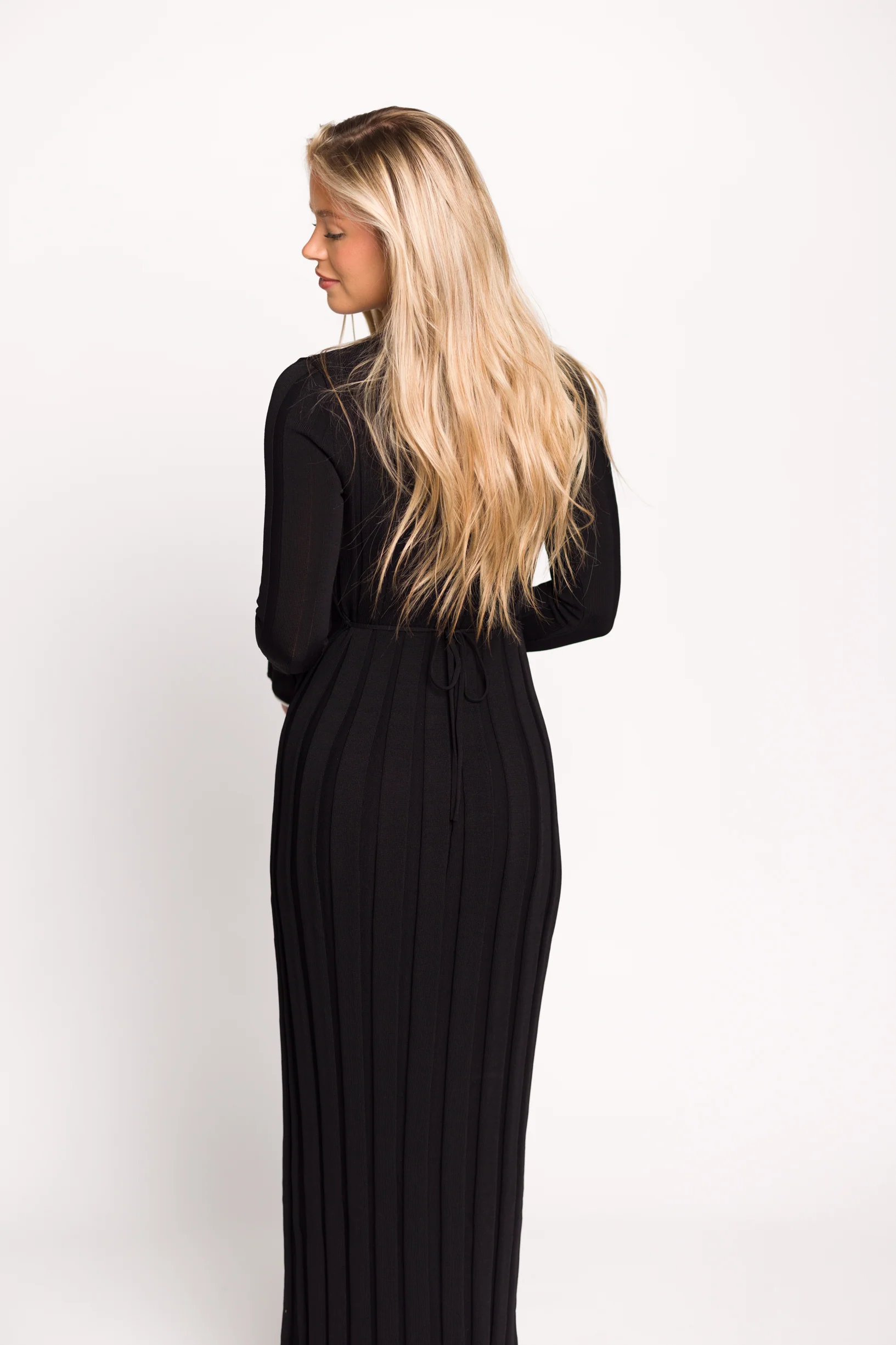 Bentley Ribbed Knit Maxi Dress in Black with White Trim - Bump Friendly *Final Sale* - Image 11