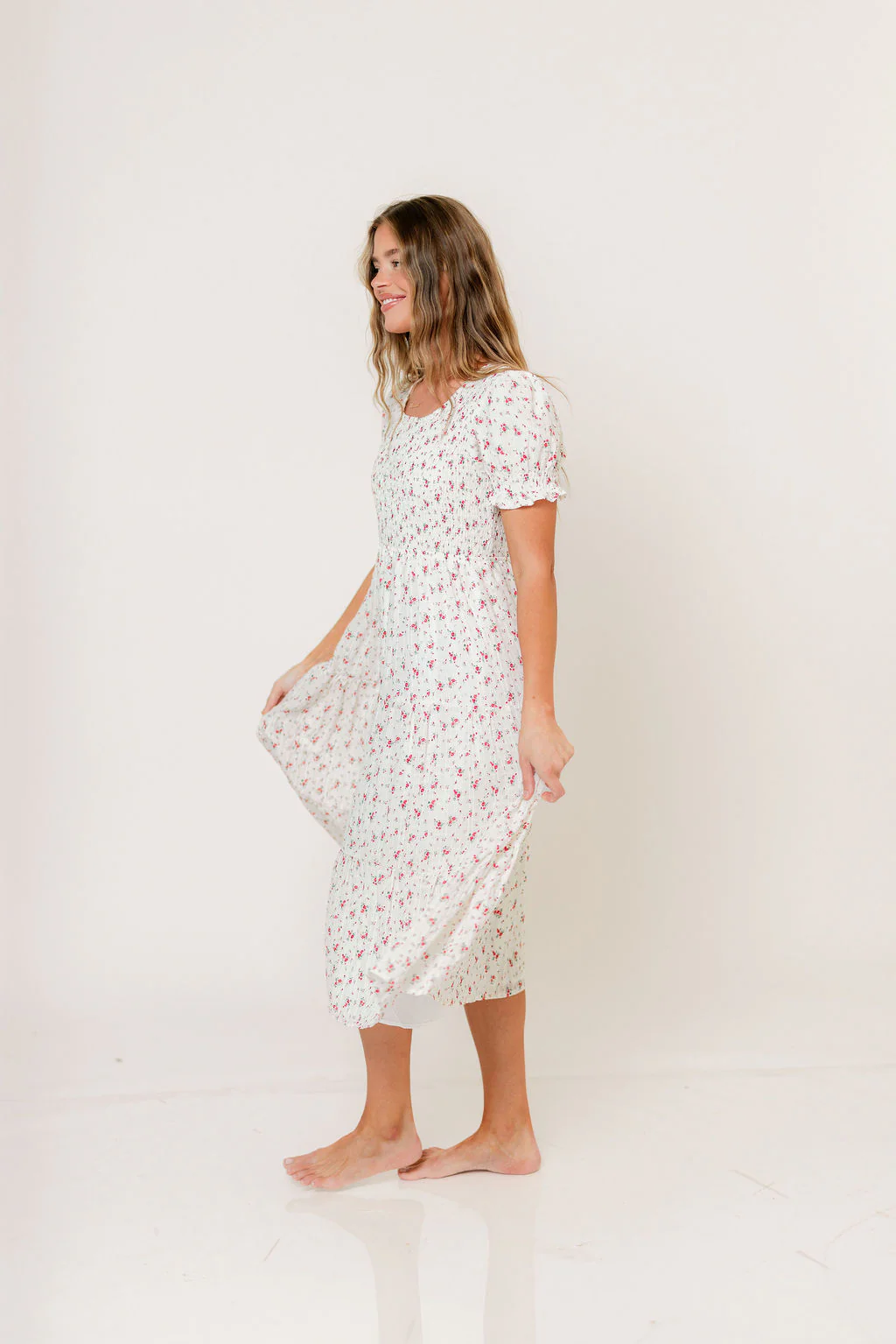 McCall Midi Dress in Floret Fizz - Bump Friendly - Image 4