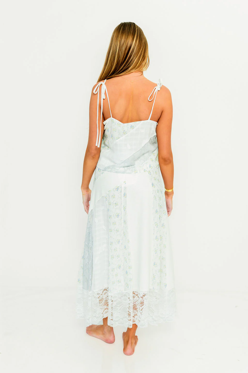 Merritt Floral and Lace Midi Skirt in Ivory/Blue - Image 5