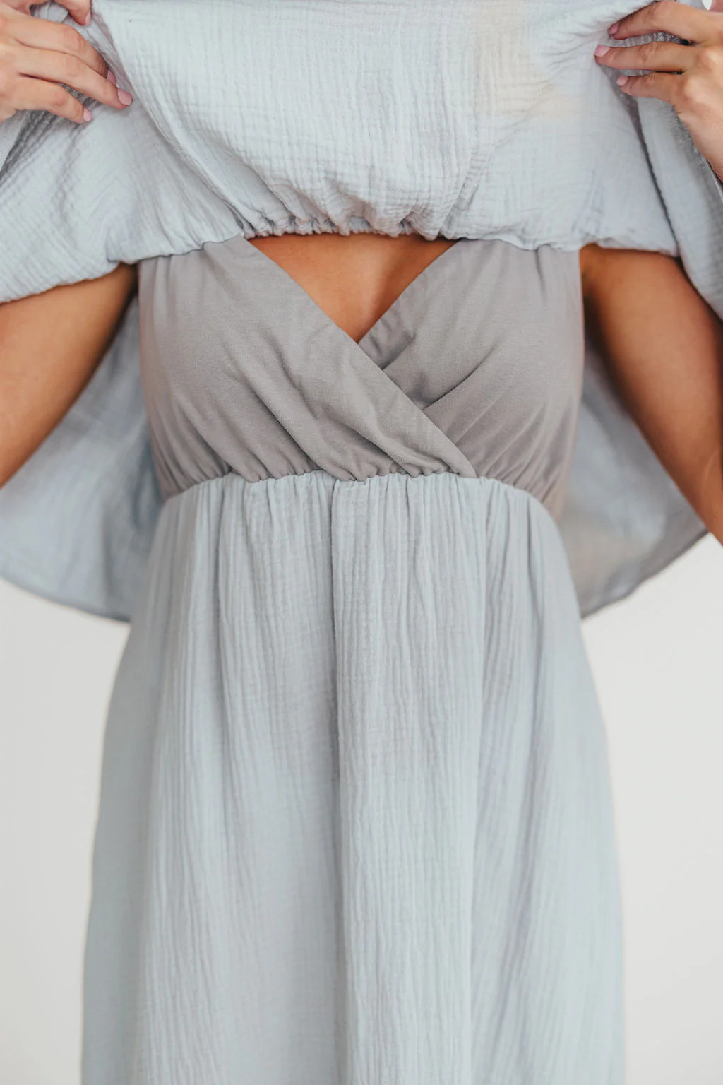 Josie 100% Cotton Maxi Dress in Cloud - Bump & Nursing Friendly - Image 3