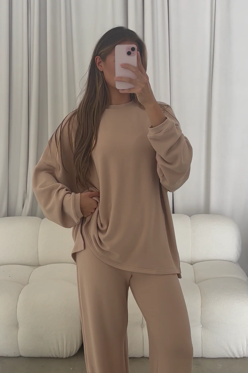 Naomi Oversized Fleece Long Sleeve Top in Dusty Blush - Image 2