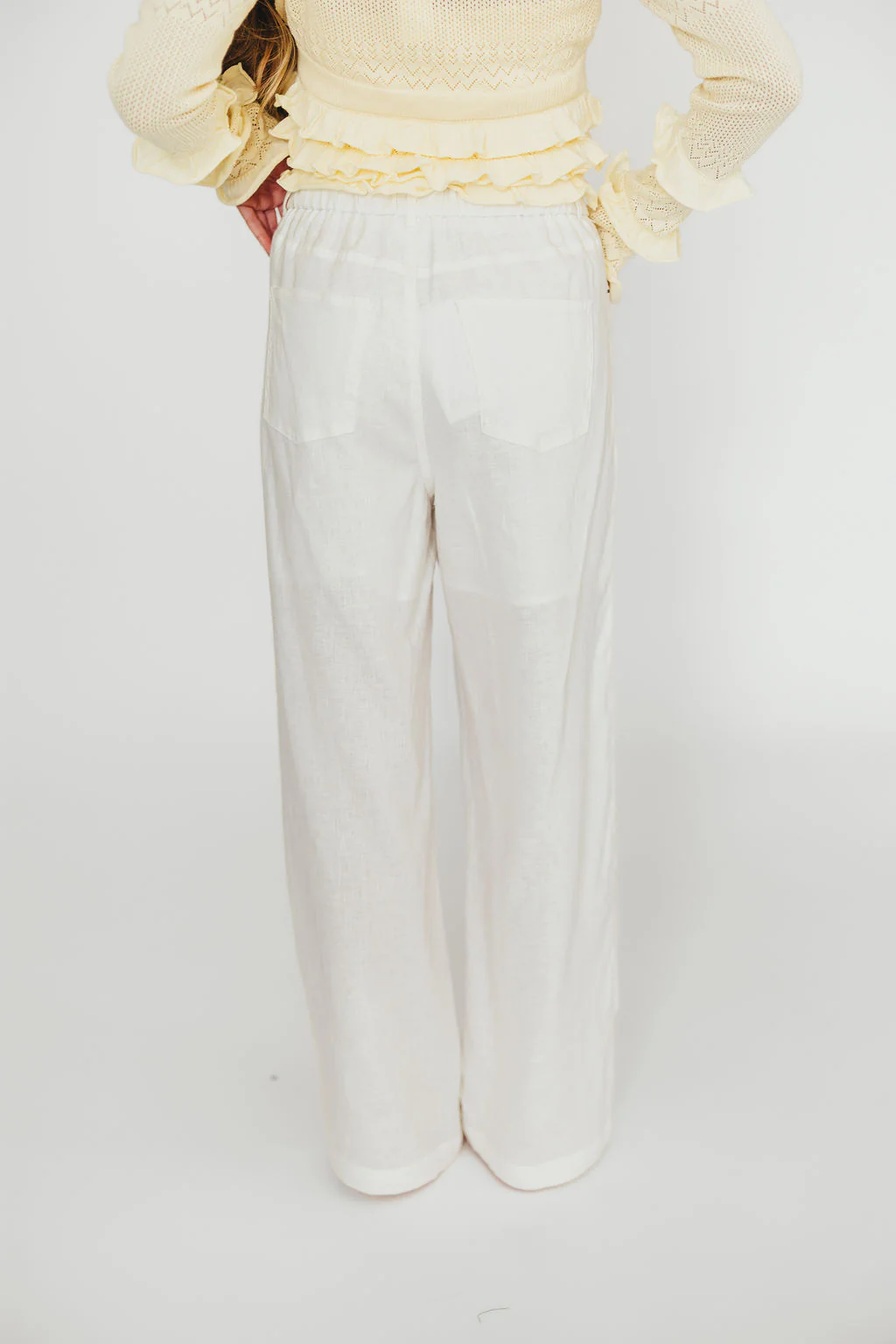 Jeanette 100% Linen Pants in White *Final-Sale* - Image 4
