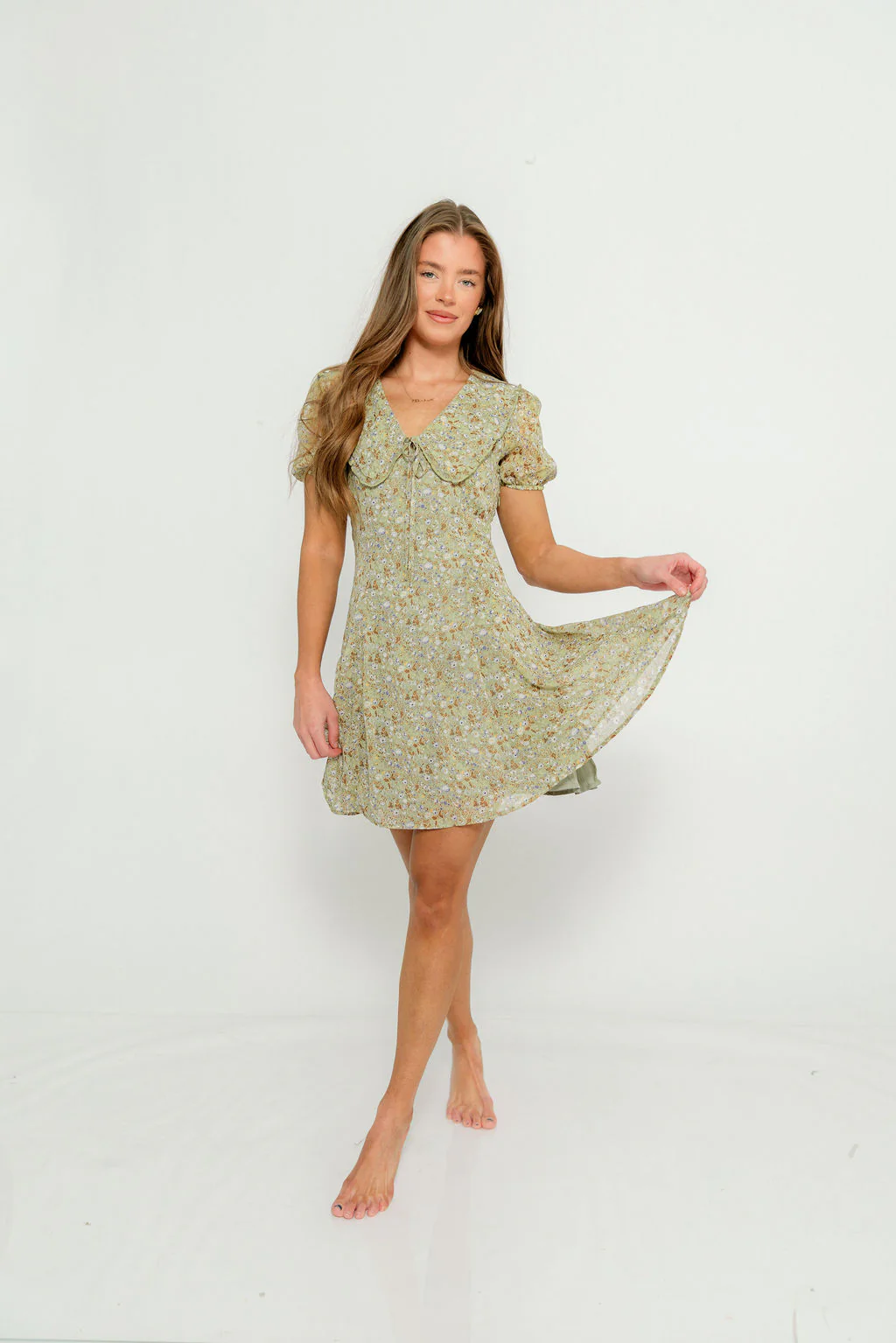 Samantha Floral Doll Collar Mini Dress in Fern