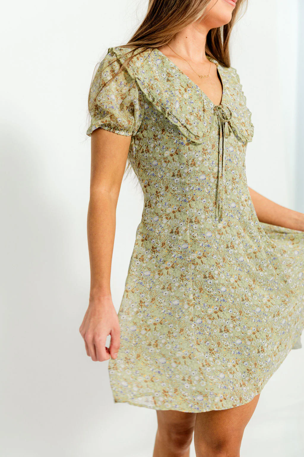 Samantha Floral Doll Collar Mini Dress in Fern - Image 10
