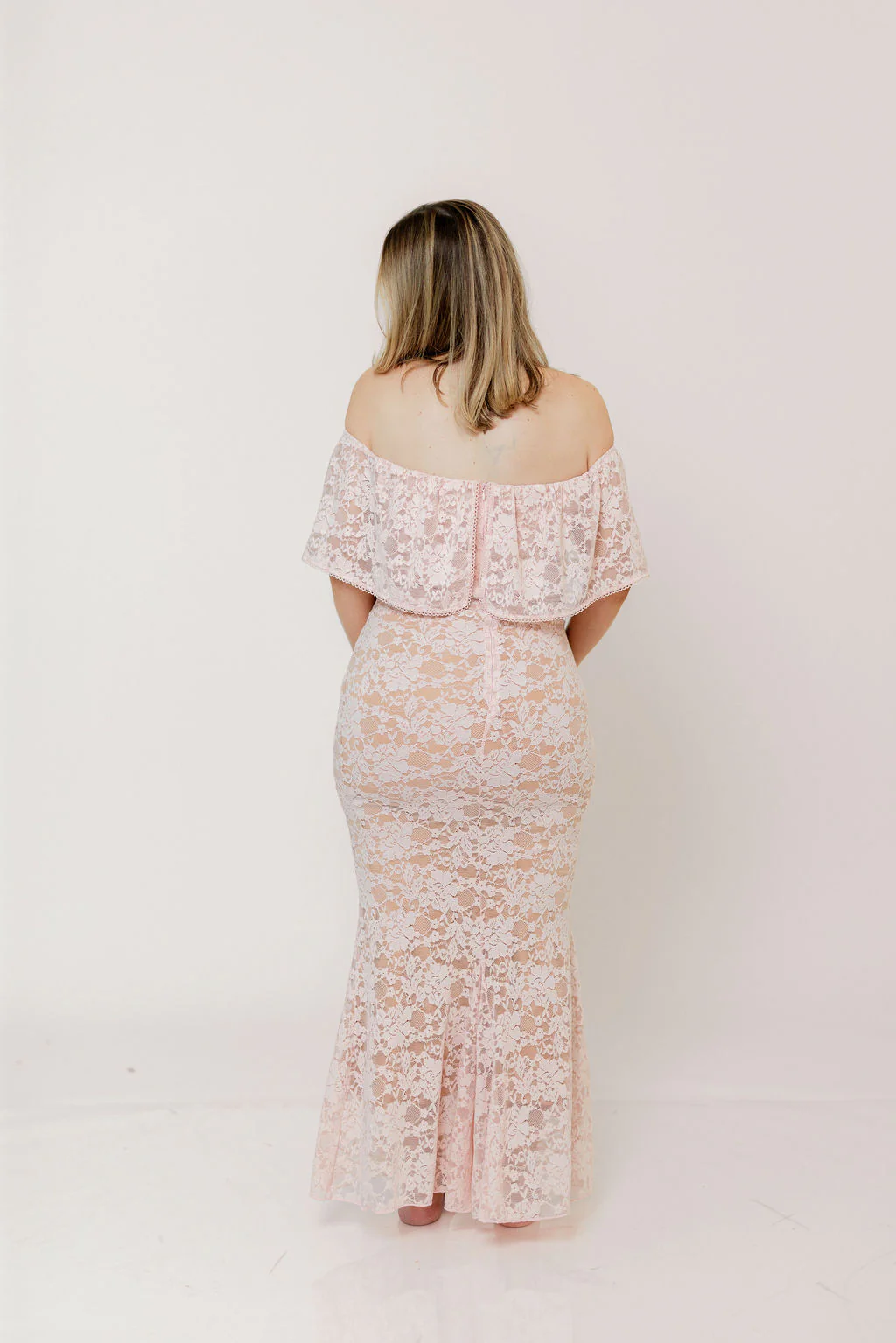 Reverie Lace Maxi Dress in Pale Pink - Image 11