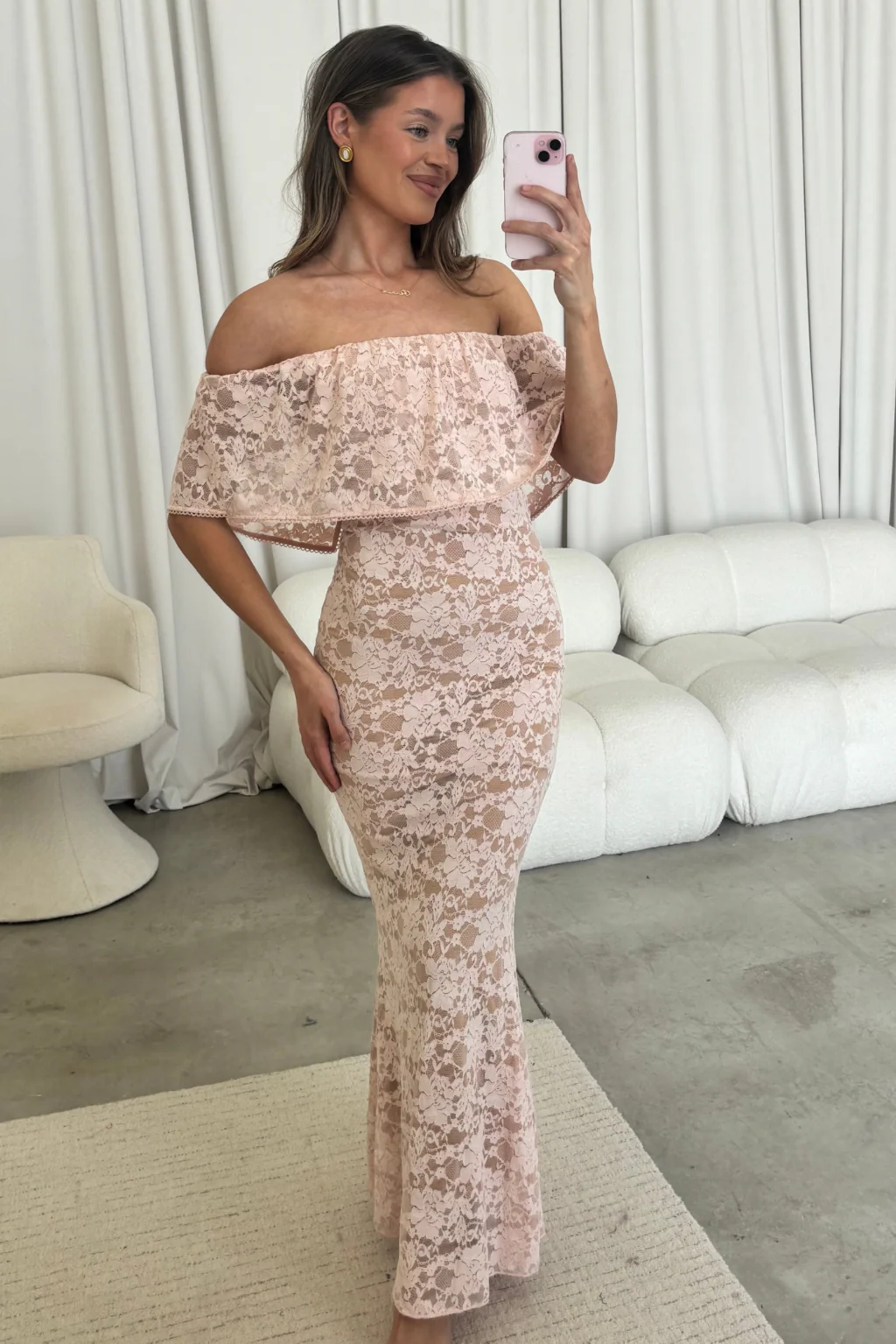 Reverie Lace Maxi Dress in Pale Pink - Image 4