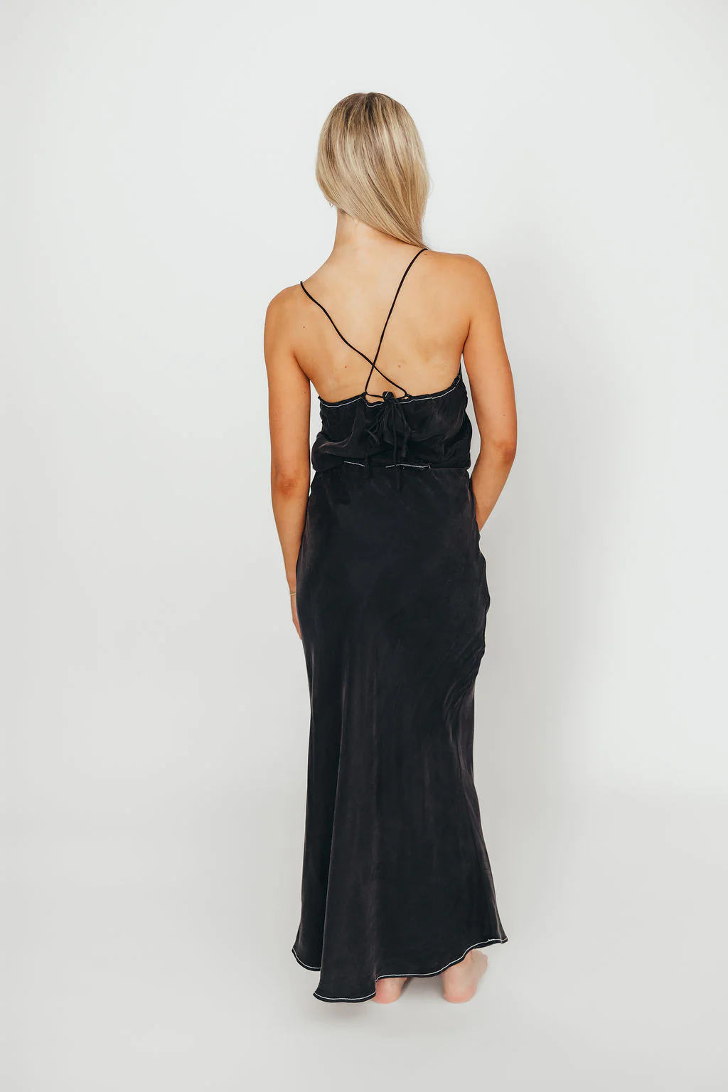 Romana Cami Top and Skirt Set in Black - Image 15