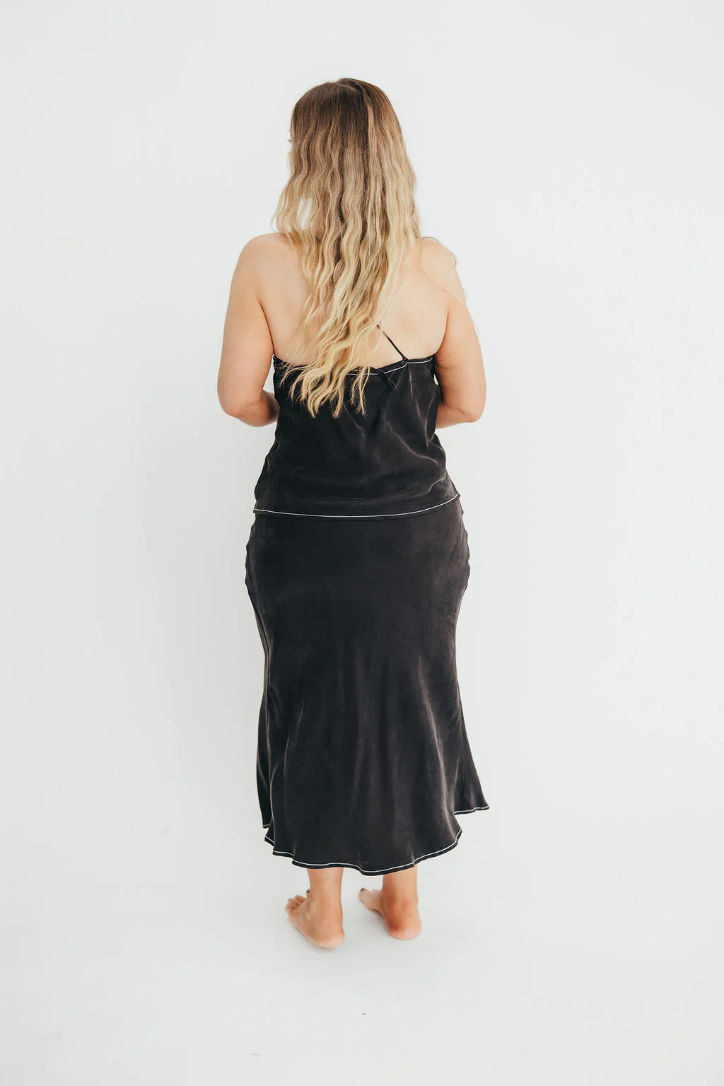 Romana Cami Top and Skirt Set in Black - Image 23