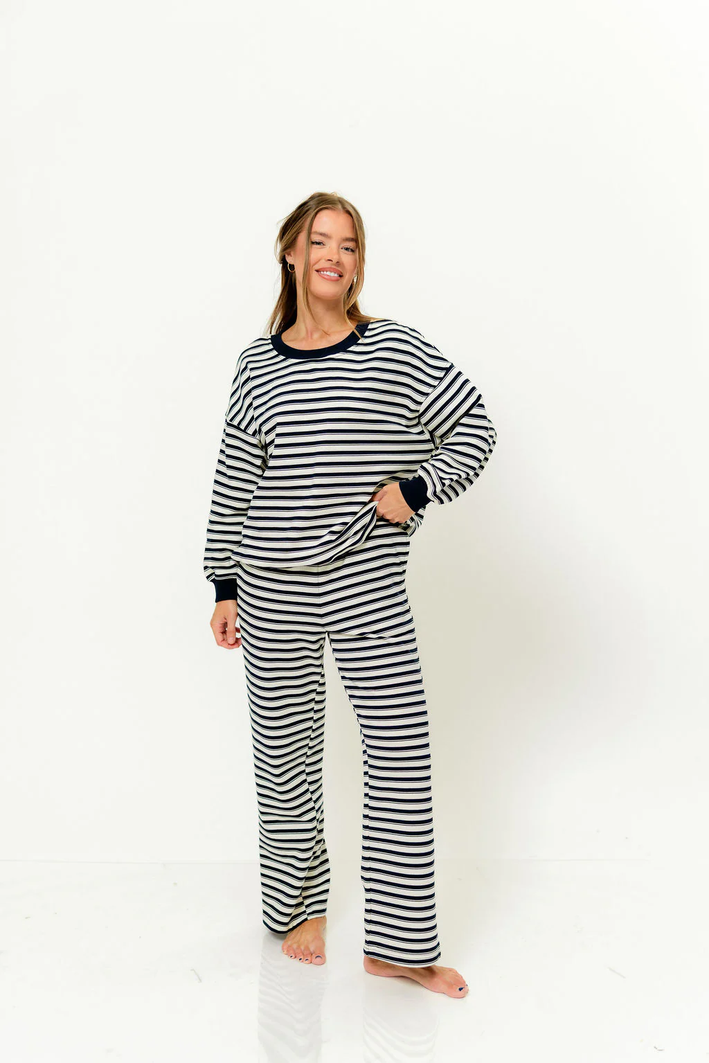 Rudie Sweatshirt and Sweatpants Set in Cream/Navy Stripe - Image 2
