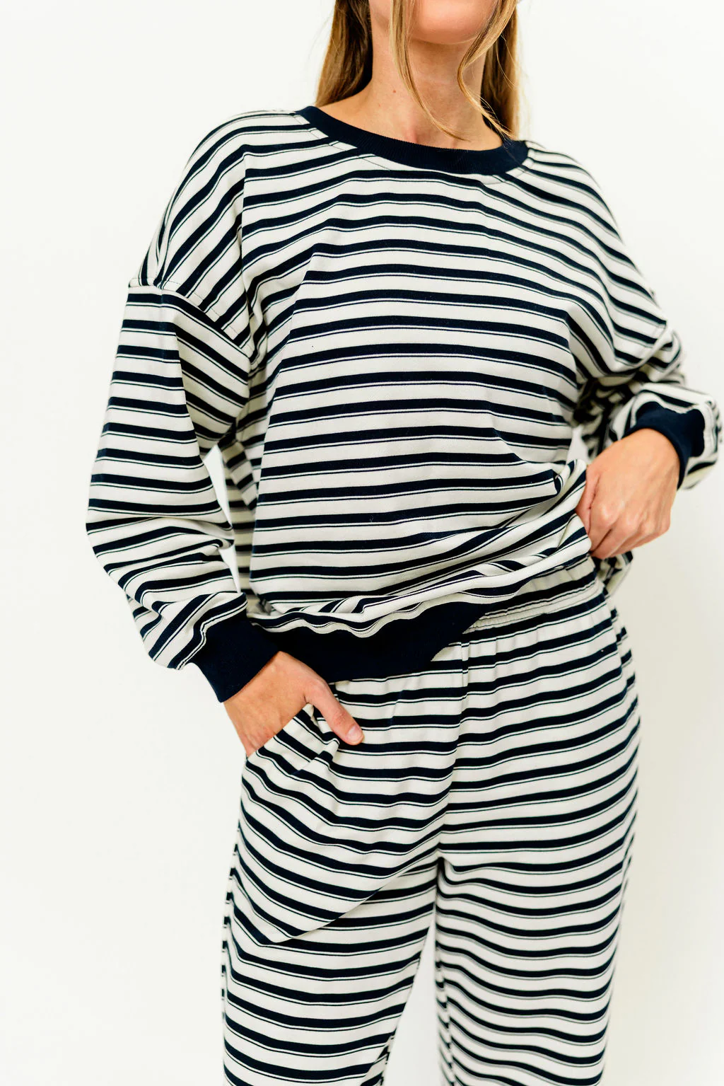 Rudie Sweatshirt and Sweatpants Set in Cream/Navy Stripe - Image 3