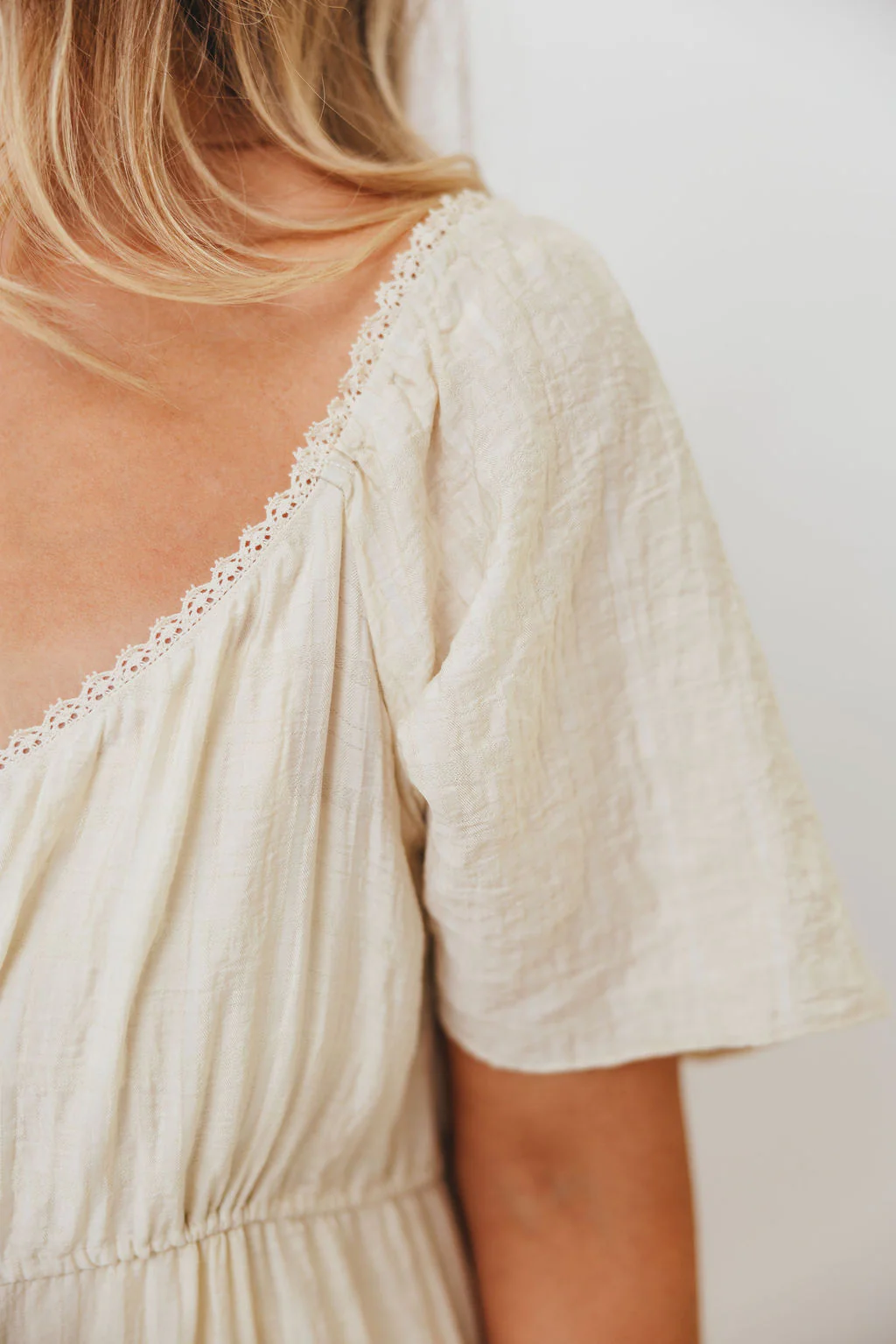 Rumi Woven Sweetheart Maxi Dress in Natural - Bump Friendly - Detachable Liner - Image 19