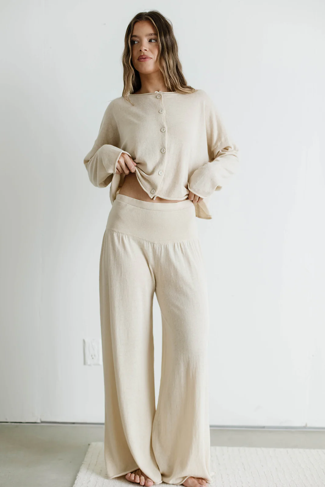 Larsa Knit Set in Beige - Image 3
