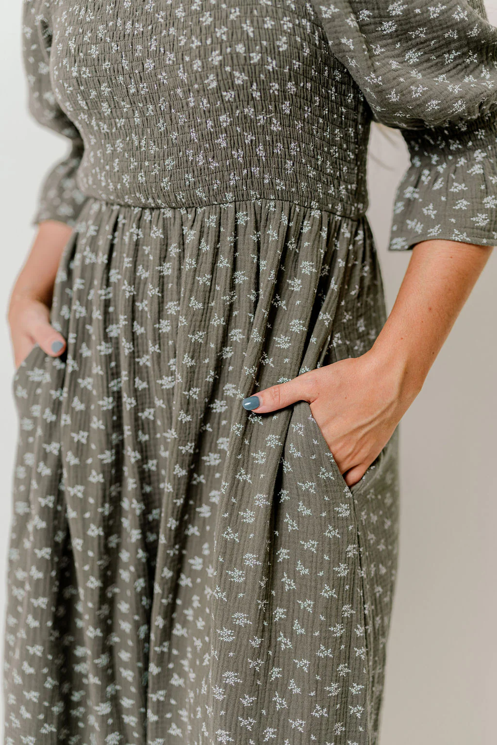 Sienna 100% Cotton Puff Sleeve Maxi Dress in Forest Foliage - Bump Friendly - Image 20