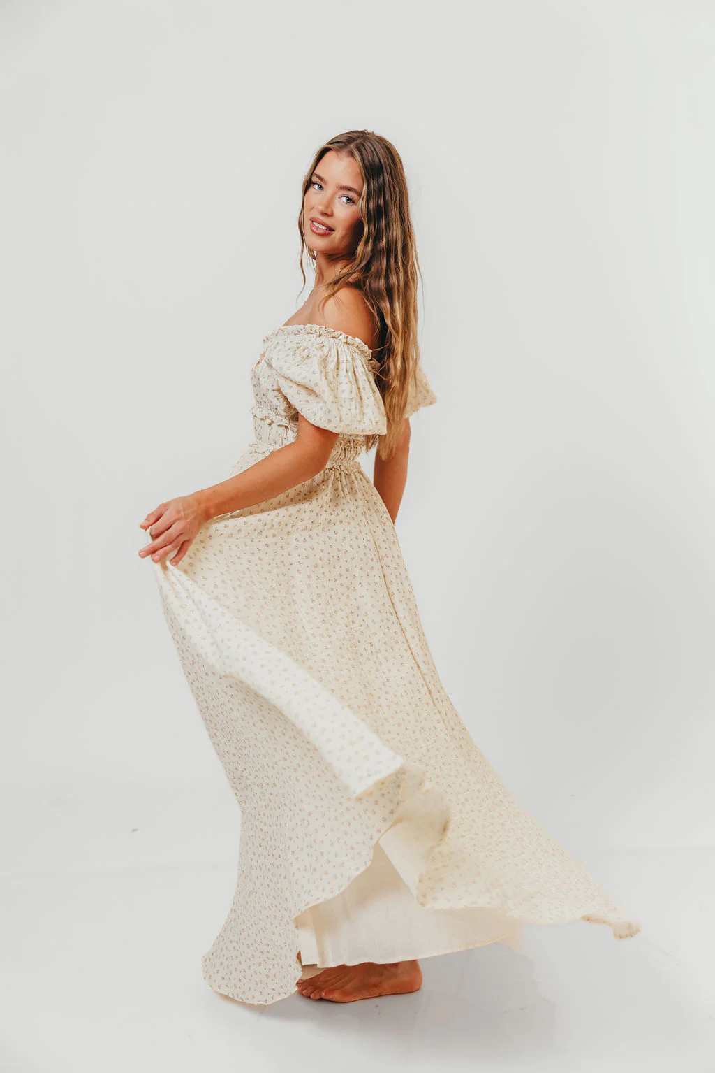 100% Cotton Sydnee Maxi Dress in Premium Blush Floral - Bump Friendly - Image 3