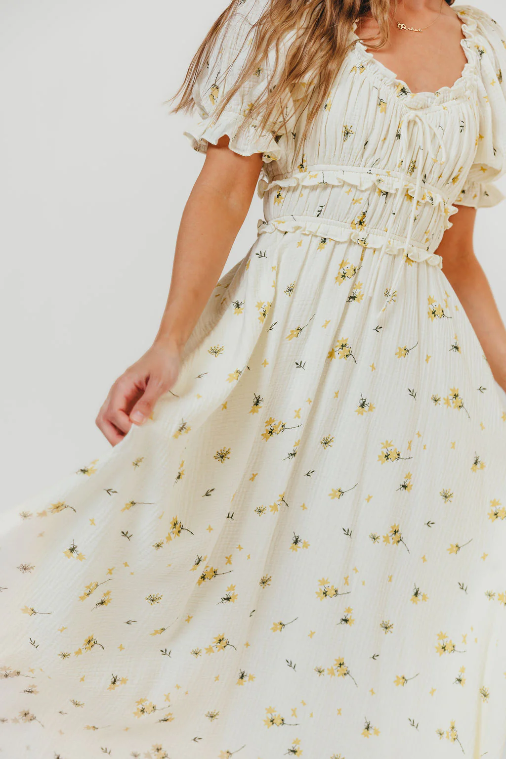 Sydnee Maxi Dress in Yellow Floral - Bump Friendly - Image 3
