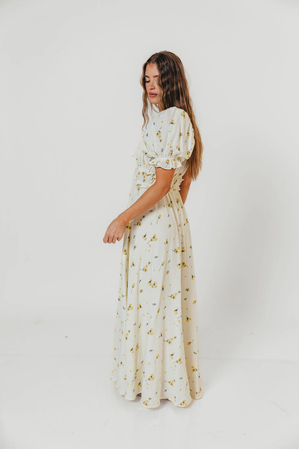 Sydnee Maxi Dress in Yellow Floral - Bump Friendly - Image 5