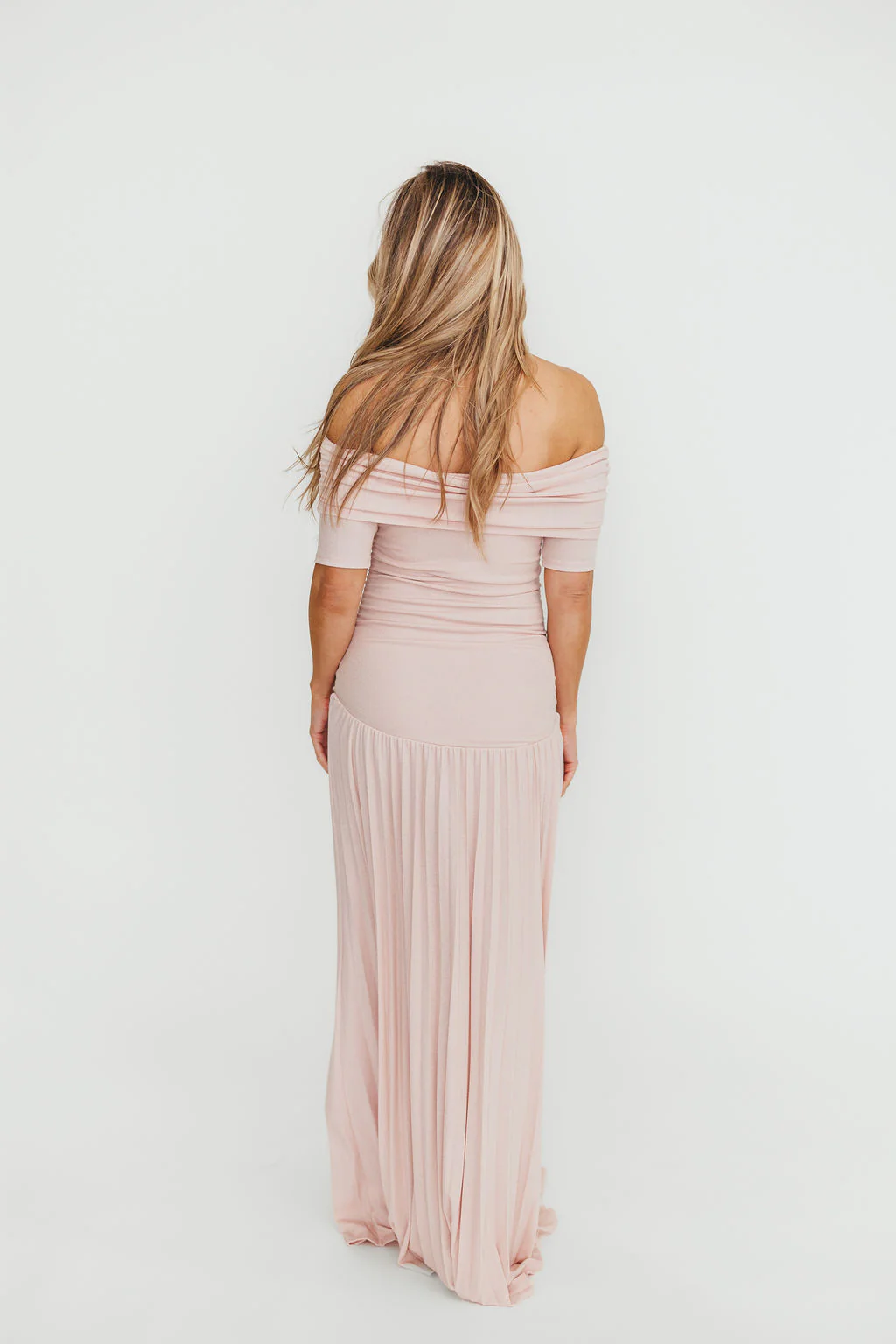 The Lennox Maxi Dress in Dusty Pink - Bump Friendly - Image 15
